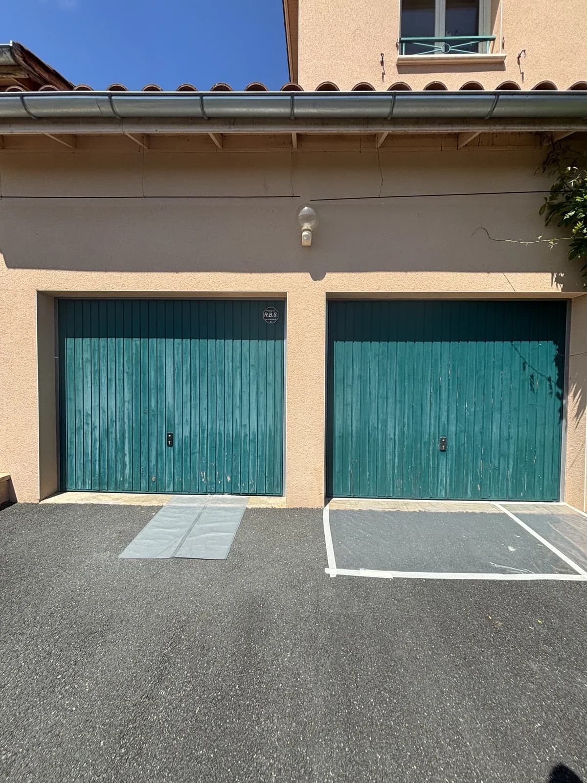 Portails avant mise en peinture