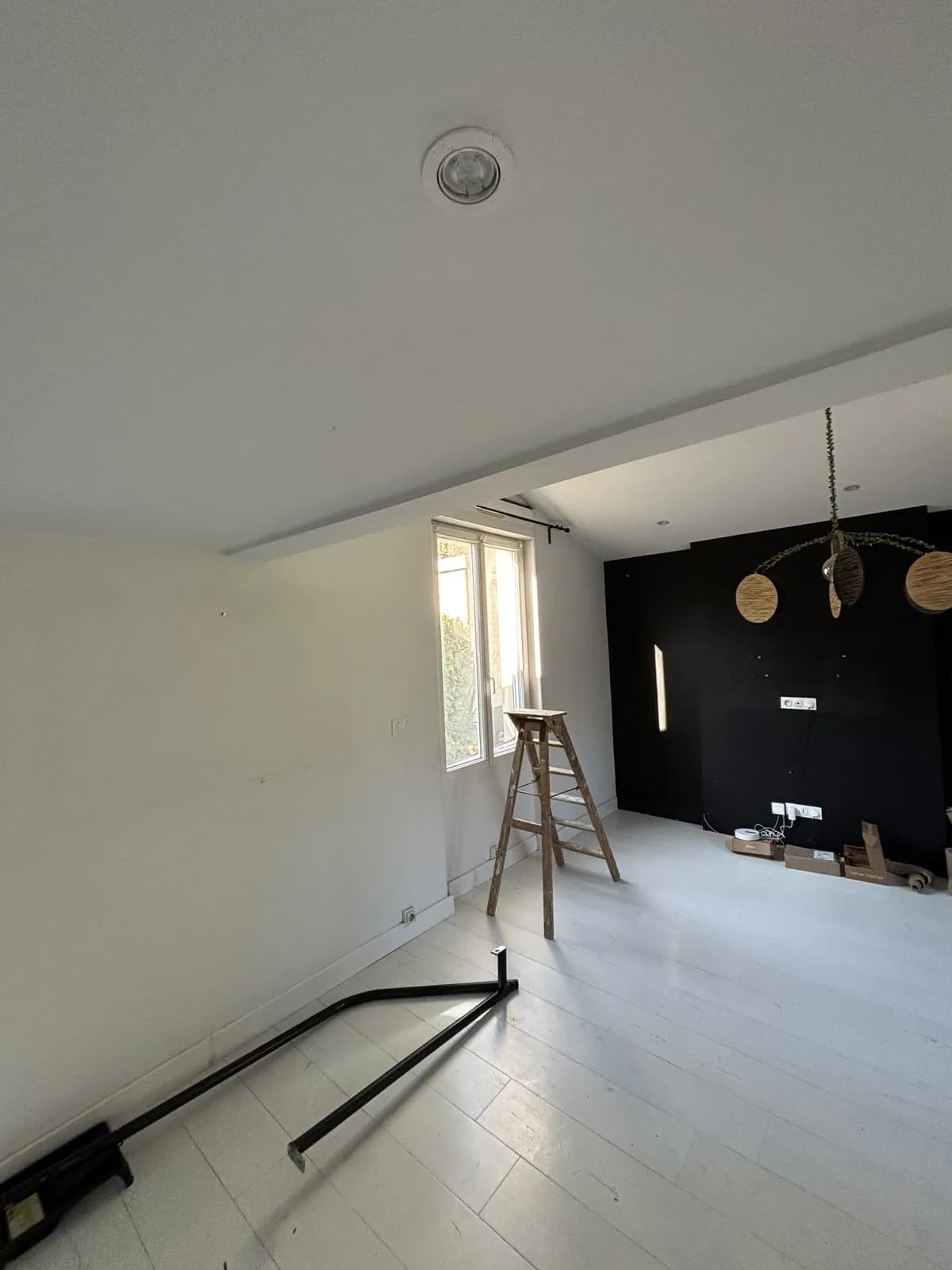 Mur d’accent après mise en peinture